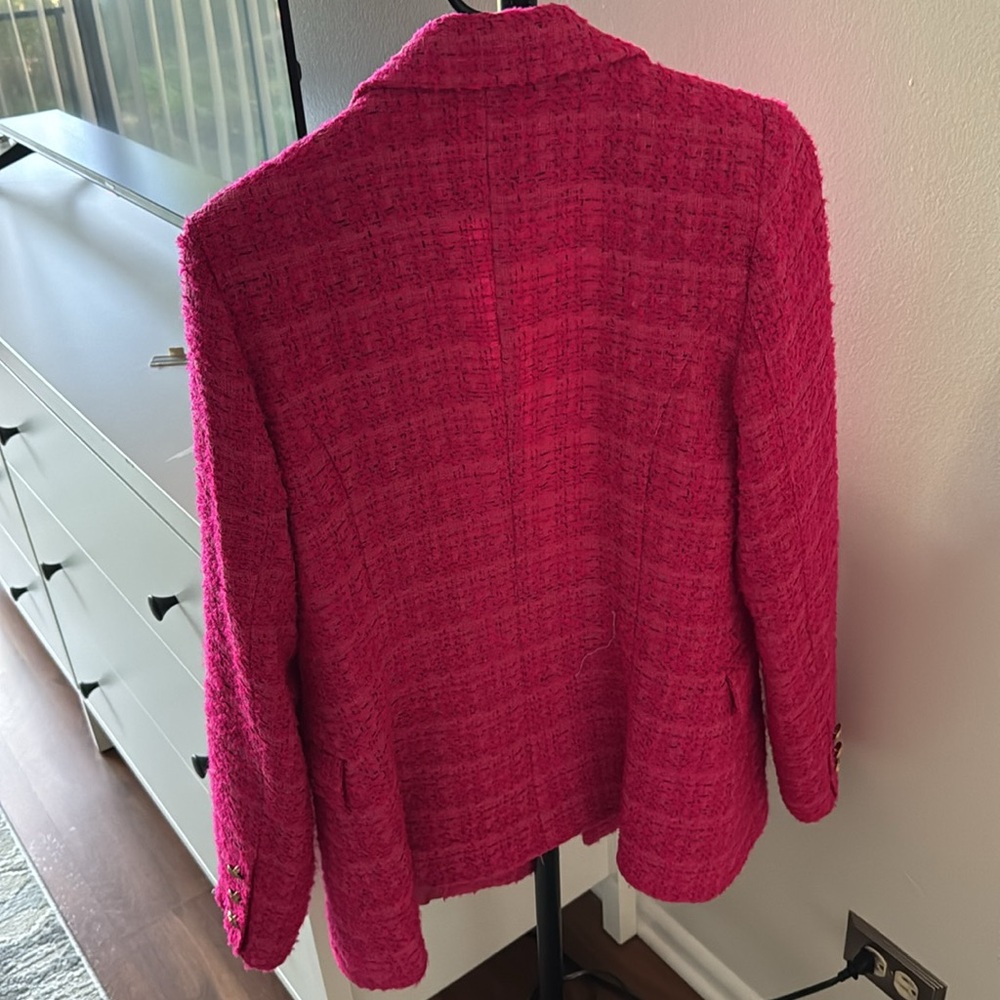 Blazer - Picture 2 of 3